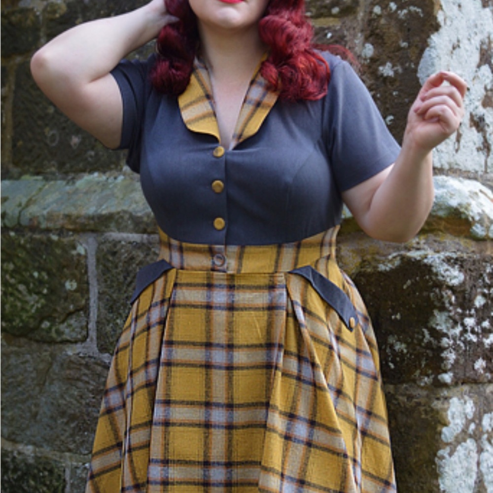 NWT Miss Candyfloss Isolde Sun Tartan Pinup Dress: M (fits large)‎ 